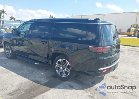 2024 Jeep Wagoneer L Series Ii 4X4 z USA, uszkodzony, nr VIN 1C4SJSBPXRS101852